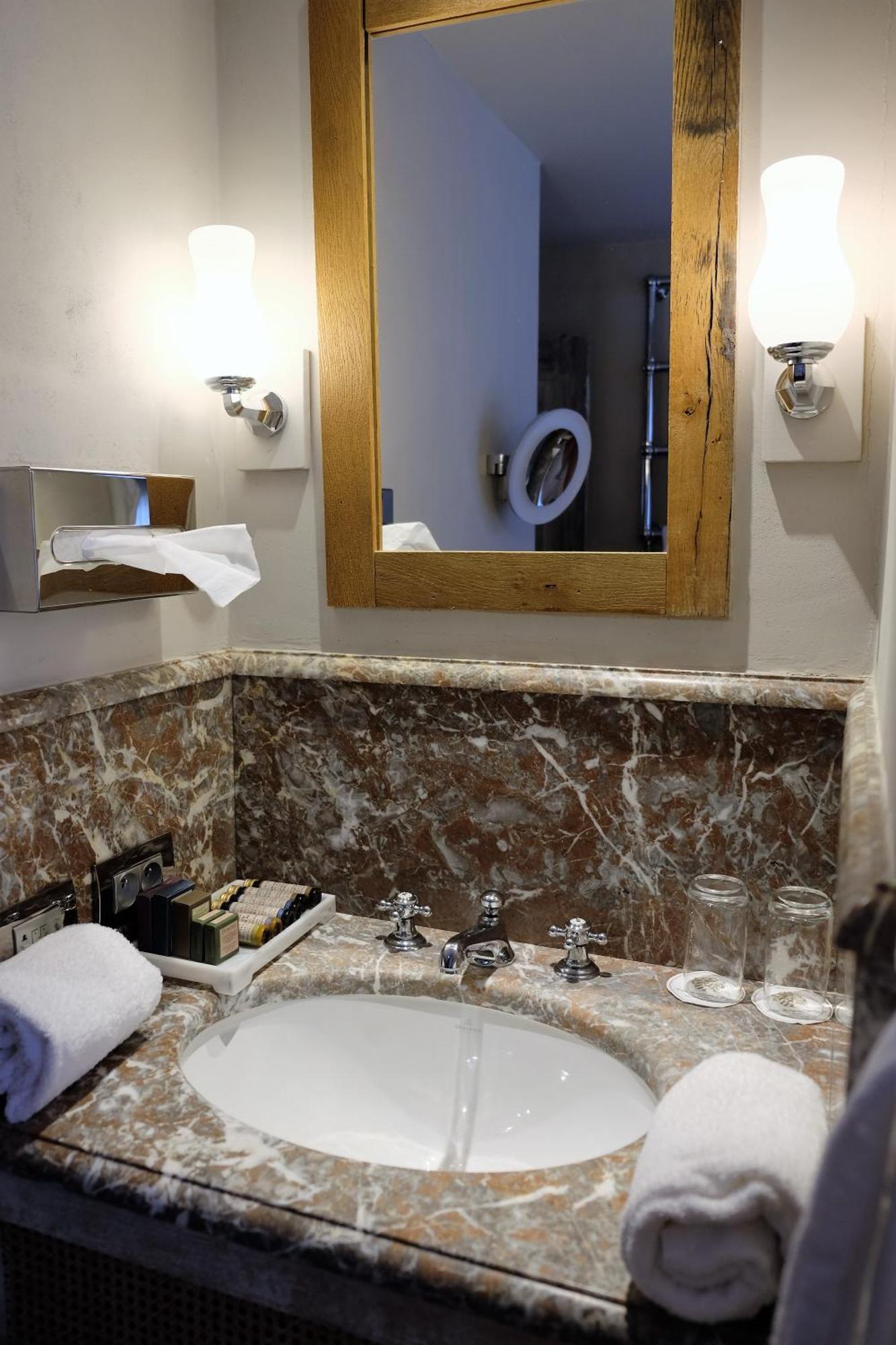 Relais Bourgondisch Cruyce, A Luxe Worldwide Hotel Brugge Oda fotoğraf